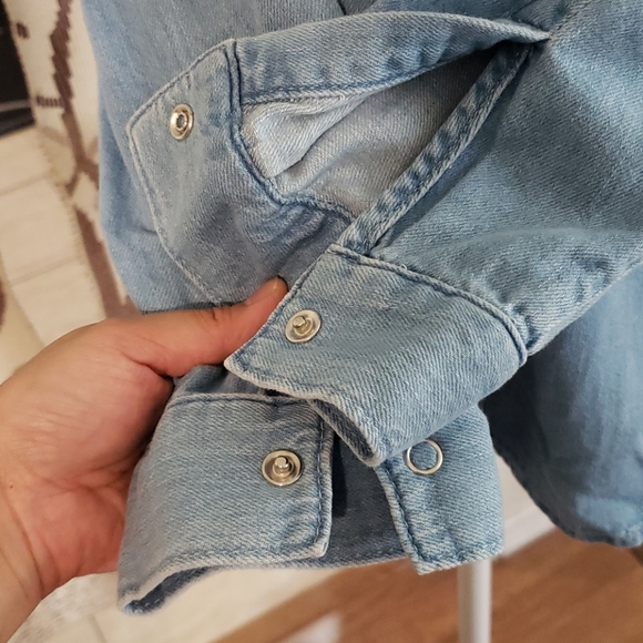 NWT* Lacoste Button Down Denim Shirt - Picture 4 of 10